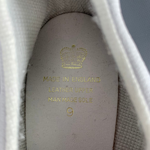CROWN Size 9 White Leather Lace-Up Shoes