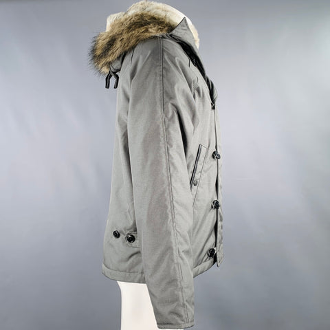WOOLRICH Size M Grey Nylon Hooded Jacket