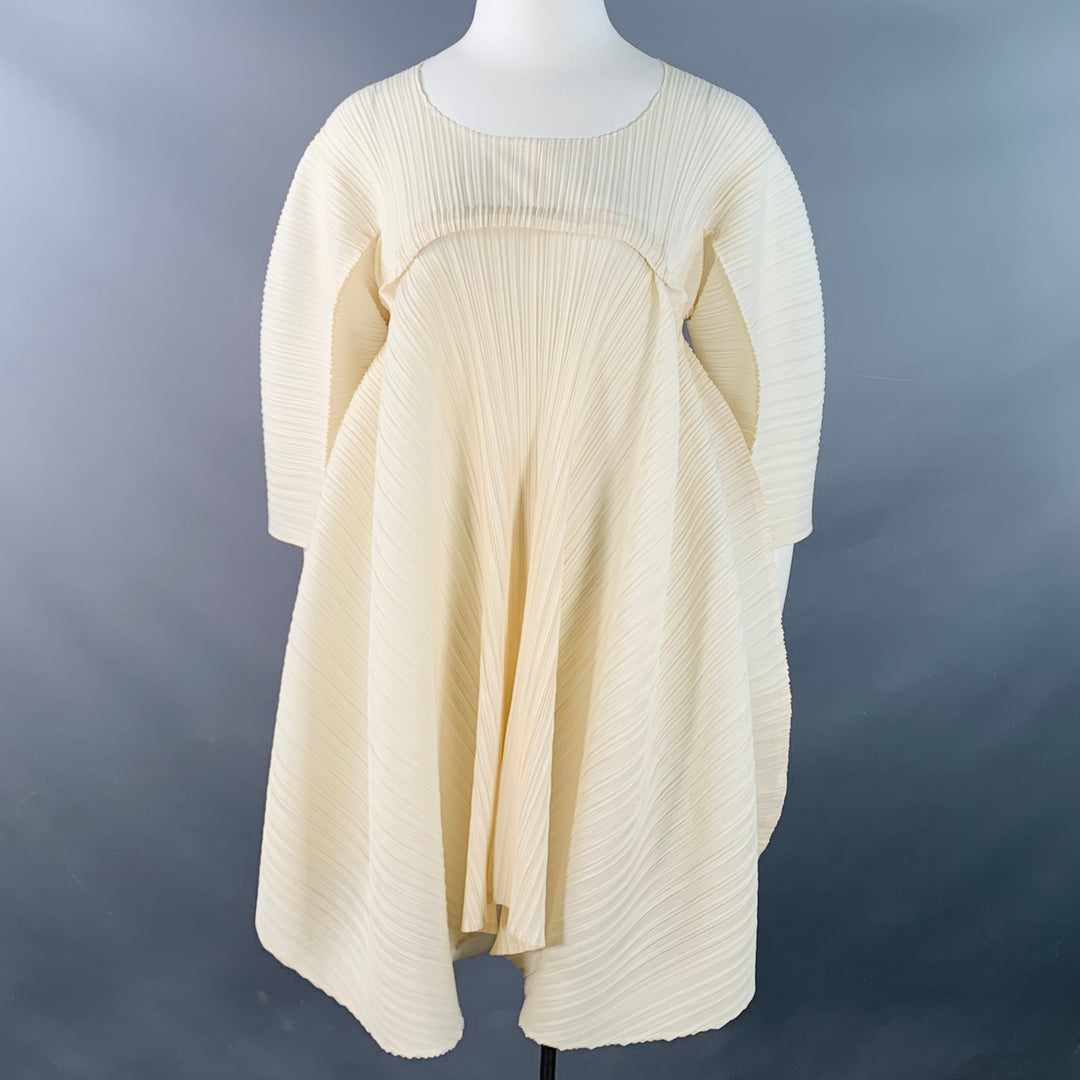 RON DAVID STUDIO One Size Cream Polyester Pleated 3/4 Sleeves Tie Dress