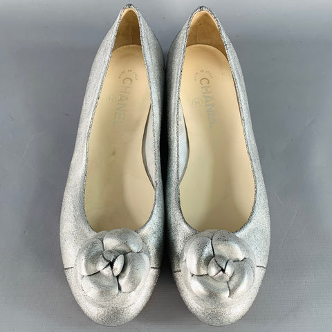 CHANEL Size 10.5 Silver Metallic Textured Suede Ballet Flats