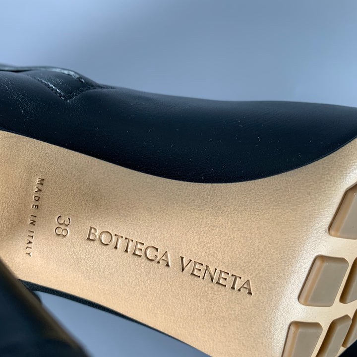 BOTTEGA VENETA Fall 2022 Size 8 Black Leather Side Zipper Boots