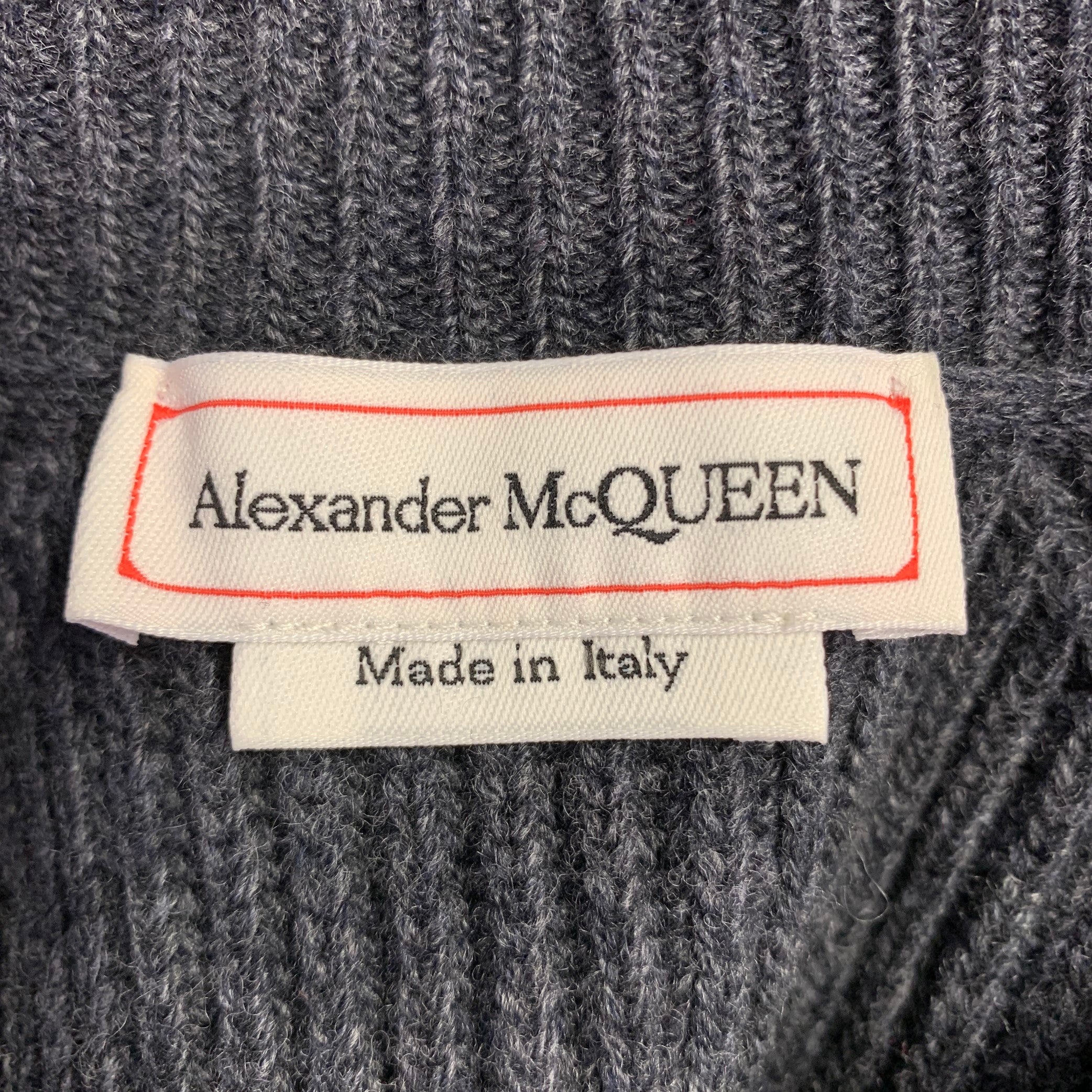 ALEXANDER MCQUEEN Size S Grey Knit Wool V-Neck Sweater – Sui
