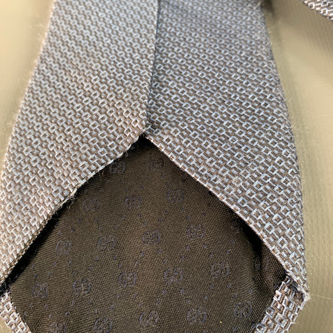 GUCCI One Size Blue Grey Checkered Silk Tie