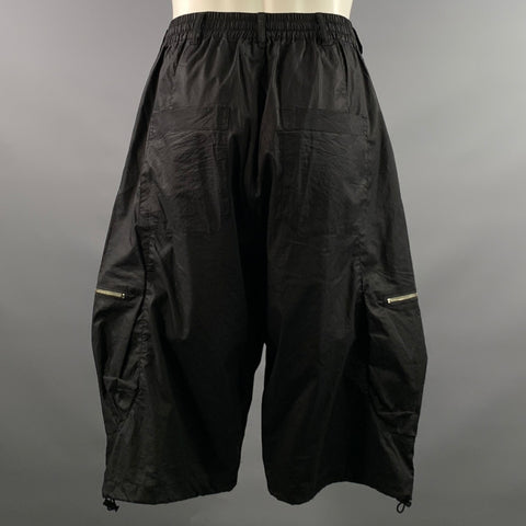 DANKE SCHON Size M Black Solid Cotton Baggy Shorts