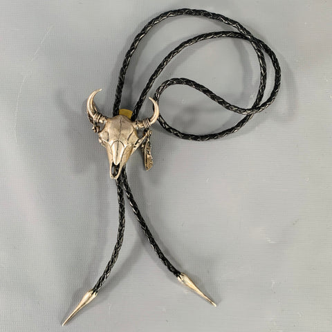 THE HELLDORADO Silver Black Braided Leather Metal Bolo Tie