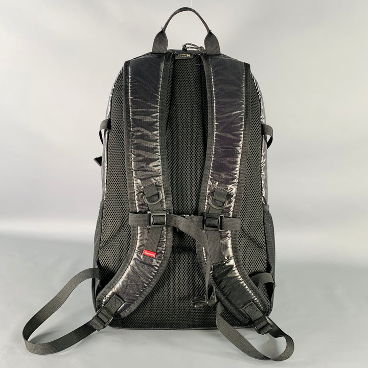 SUPREME FW17 Black White Logo Synthetic Backpack