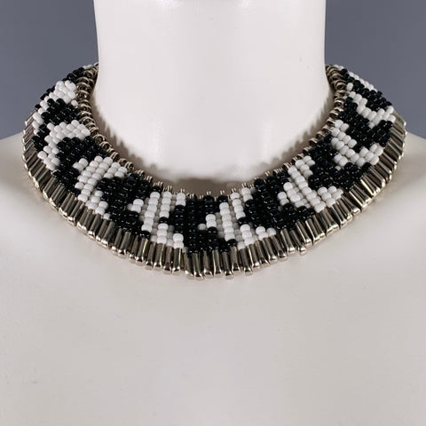 NO BRAND Silver Black White Beaded Metal Safety Pin Necklace