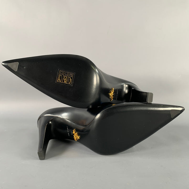 PRADA Size 7 Black Leather Pointed Toe Pumps