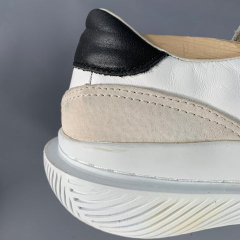 BARNEY'S NEW YORK Size 9.5 White Leather Low Top Rubber Sole Sneakers