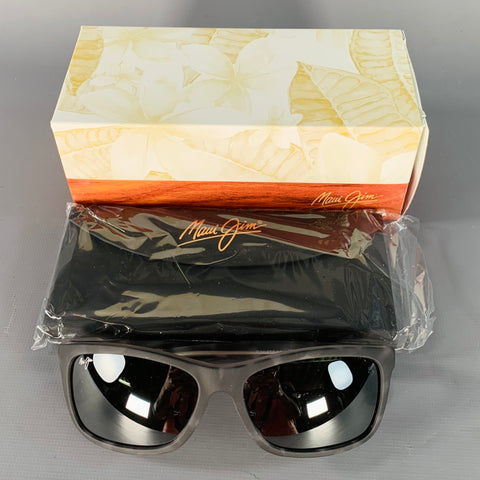 MAUI JIM Puhi Matte Grey Black Marbled Acetate Wrap Around Sunglasses
