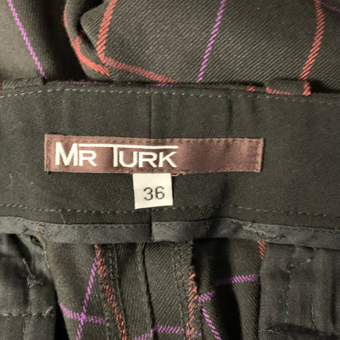 MR TURK Size 36 Black Red & Purple Window Pane Polyester Blend Wide Leg Shorts
