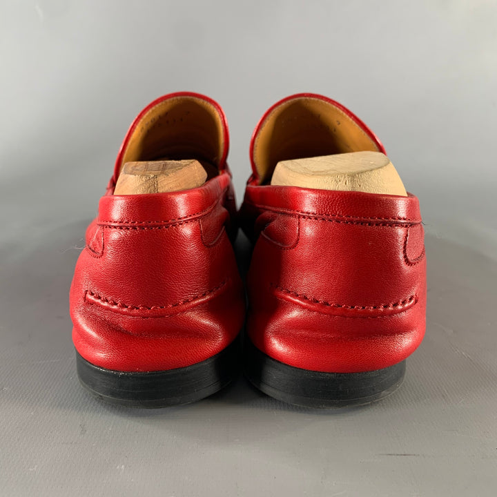 GUCCI Size 9.5 Red Solid Leather Slip On Loafers
