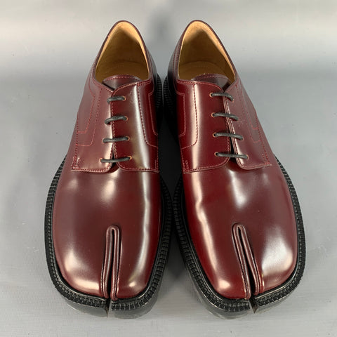 MAISON MARGIELA Size 10 Burgundy Leather Tabi Lug Sole Lace-up Derby Shoes