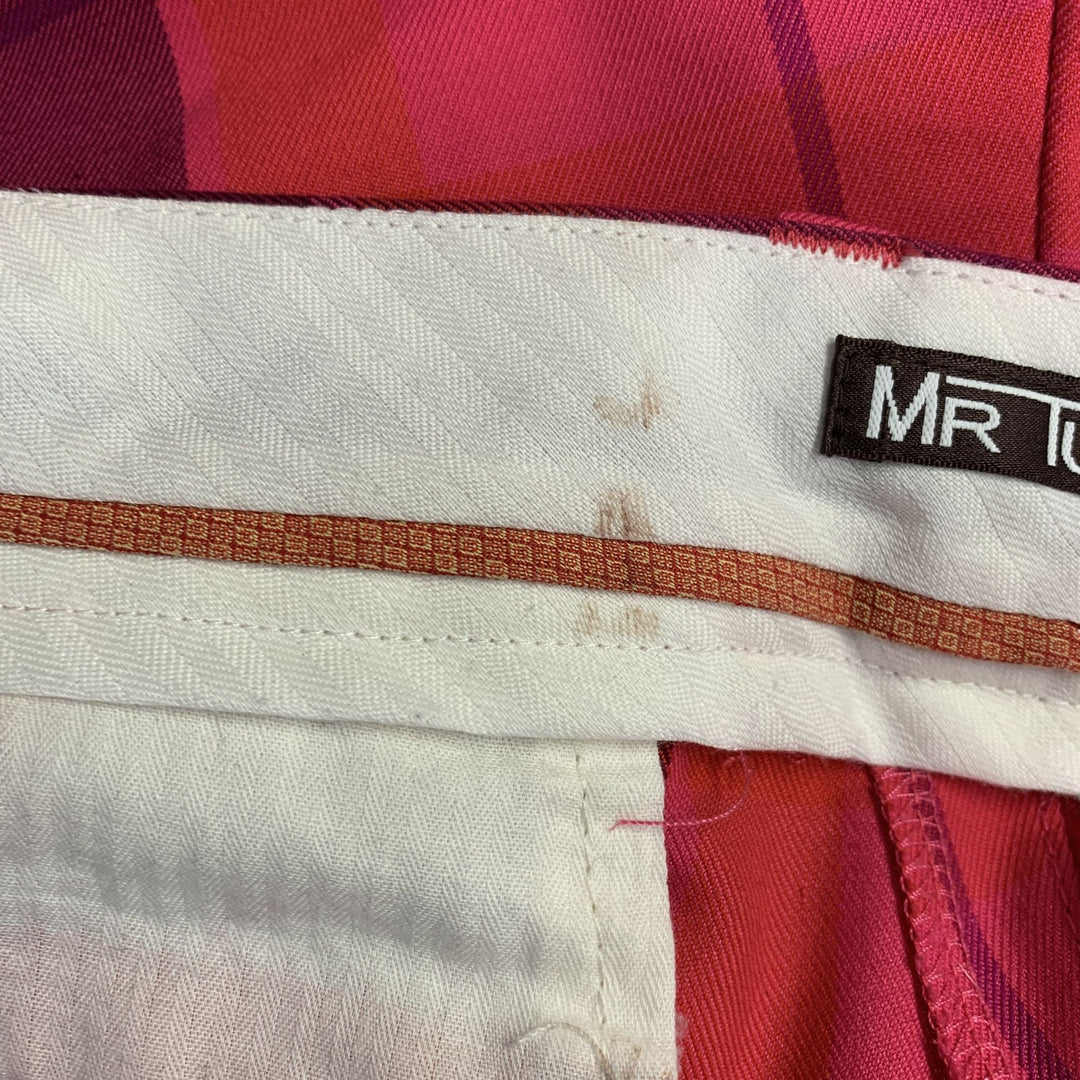 MR TURK Size 36 Red Fuchsia Plaid Polyester Blend Zip Fly Shorts