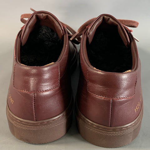 COMMON PROJECTS Size 9 Burgundy Solid Leather Vulcanized sole Sneakers