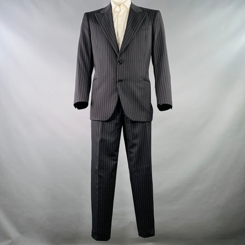 ARMANI COLLEZIONI Size 44 Long Black White Pinstripe Wool Peak Lapel Suit