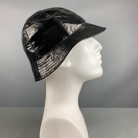 Sombreros CHANEL Poliuretano Poliéster Negro