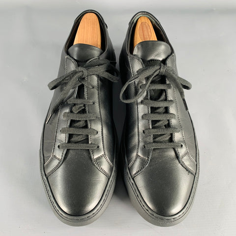 COMMON PROJECTS Size 8 Black Leather Low Top Sneakers