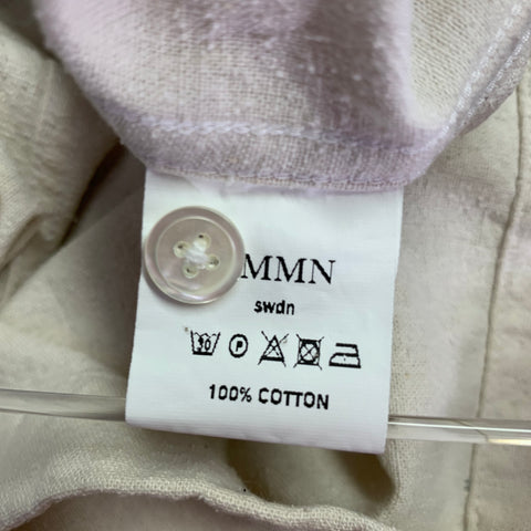 Chemise CMMN en coton crème à manches courtes et une poche, taille M
