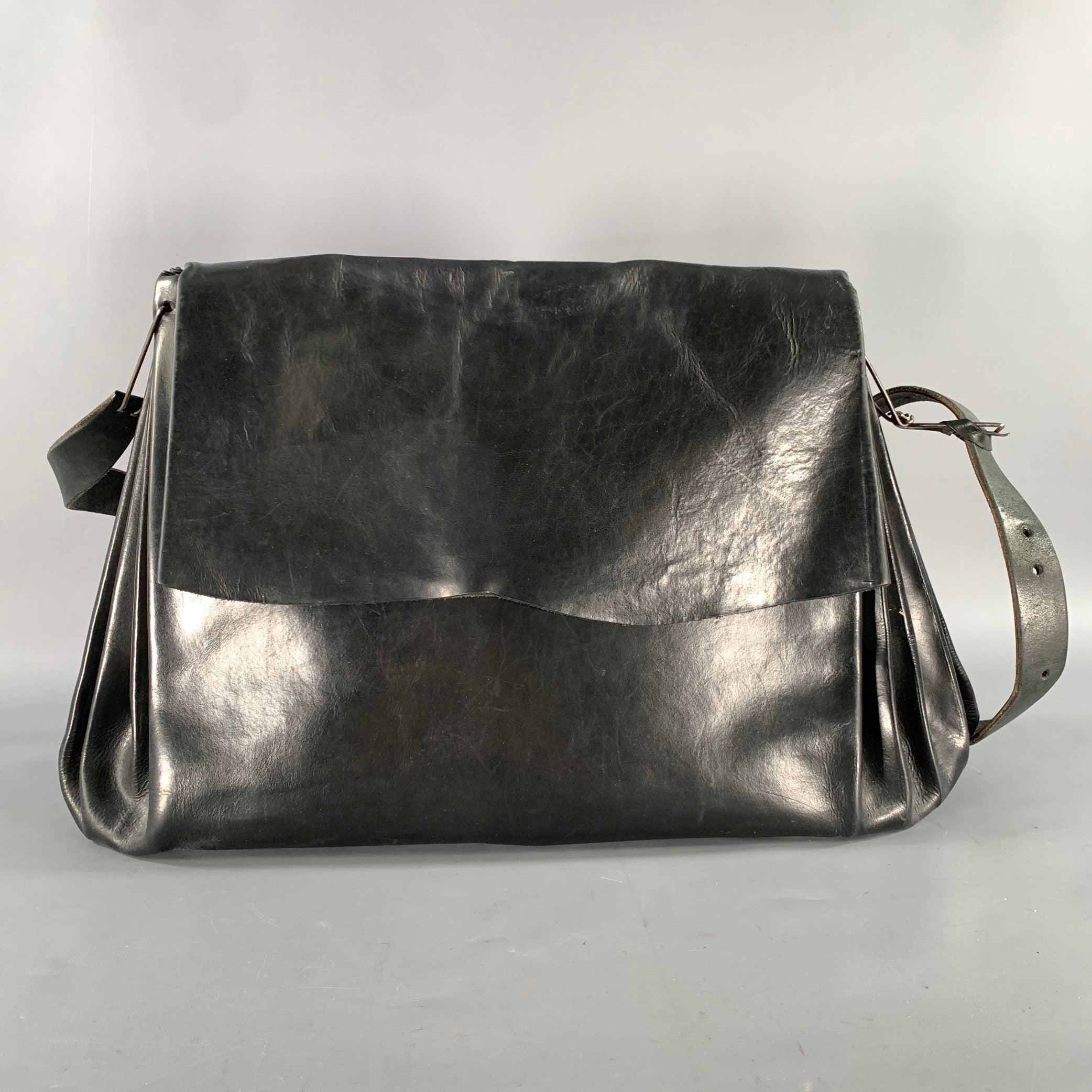 M.A+ Black Leather Tote Bags – Sui Generis Designer Consignment