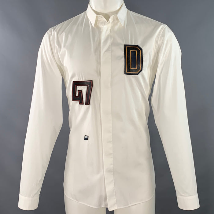 DIOR HOMME Chemise homme coton blanc à applique, patte de boutonnage cachée, manches longues, taille M