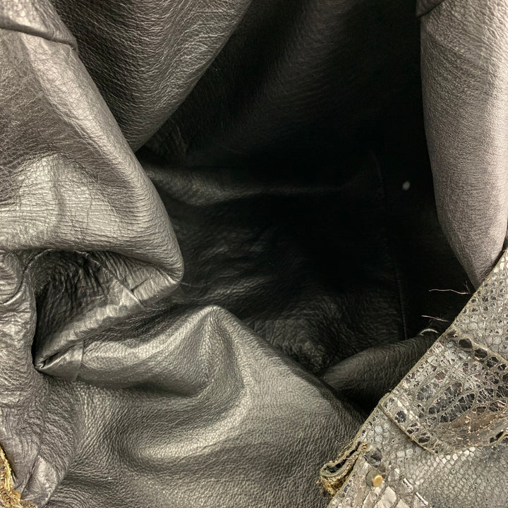LE CUIR PERDU Bolso tote extragrande de cuero texturizado en oro negro