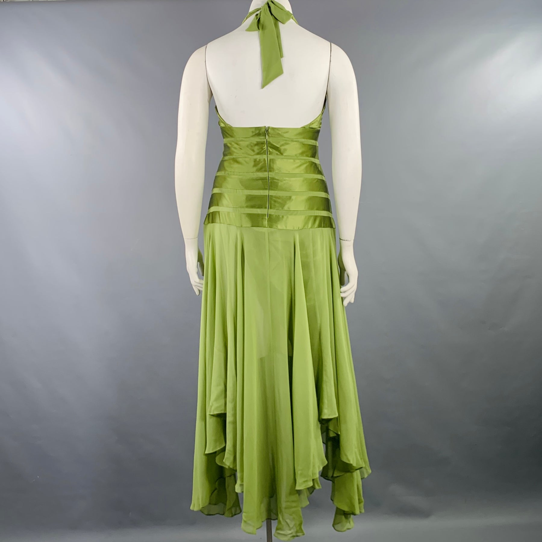 BCBG Size 12 Green Silk Mixed Fabrics Halter Mid Calf Dress Sui Generis Designer Consignment BCBG Size 12 Green Silk Mixed Fabrics Halter Mid Calf Dress Sui Generis Designer Consignment