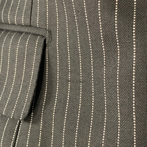TOM FORD Size 42 Black White Pinstripe Virgin Wool Mohair Suit