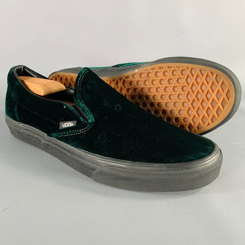 VANS Size 9.5 Green Black Velvet Slip On Loafers