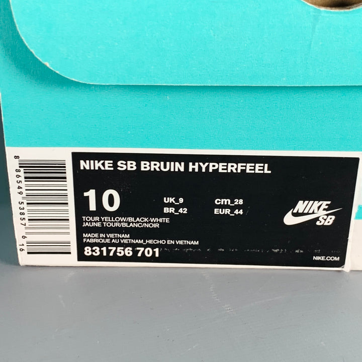 NIKE Size 10 SB Bruin Hyperfeel Yellow Black Suede Lace-Up Low Top Sneakers