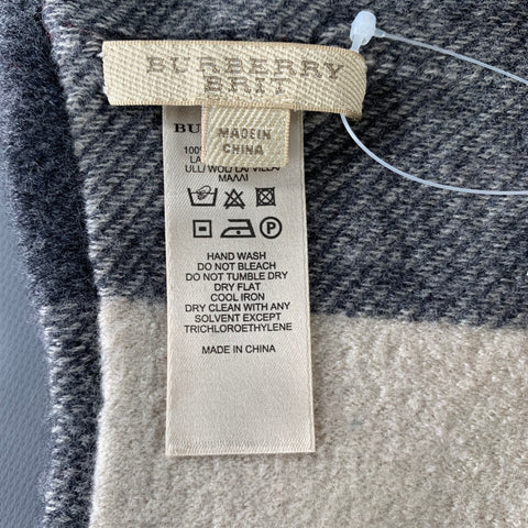 BURBERRY BRIT Grey Red Plaid Wool Circle Scarf
