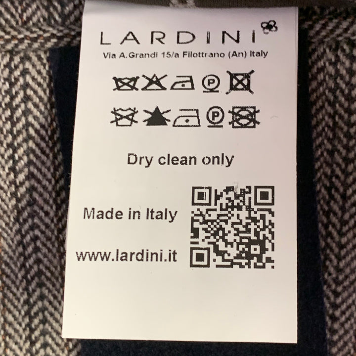 LARDINI Size 38 Grey Black Herringbone Wool Blend Notch Lapel Sport Coat