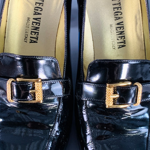 BOTTEGA VENETA Size 9 Black Gold Patent Leather Buckle Pumps