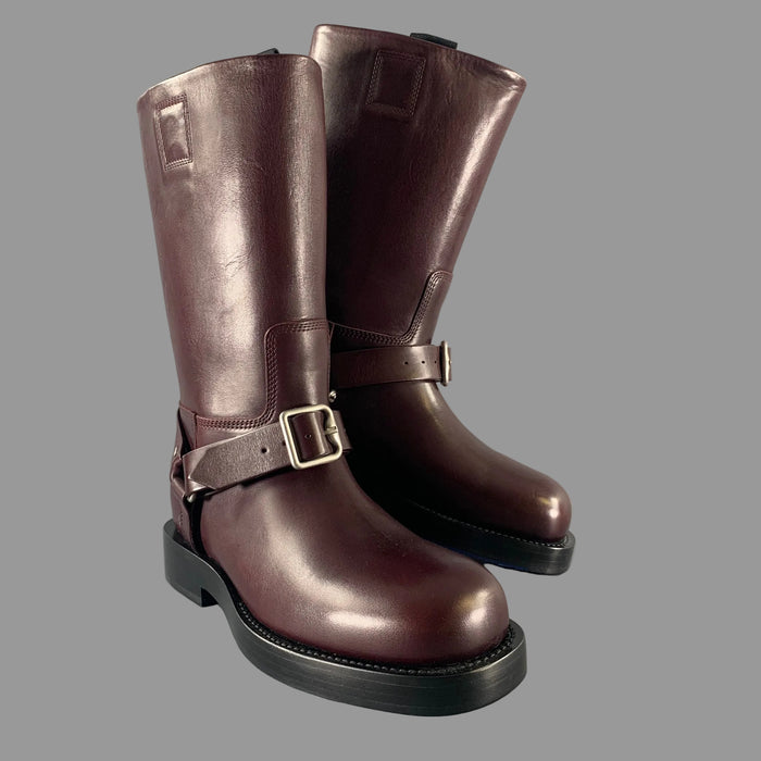 BURBERRY Size 8 Burgundy Leather Pull On Boots