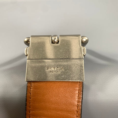 SHINOLA Size 42 Black Tan Solid Leather Belt