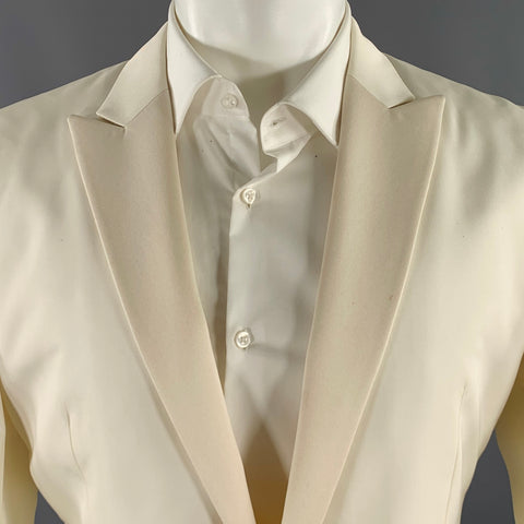 CALVIN KLEIN Size 40 Off White Silk Peak Lapel Sport Coat
