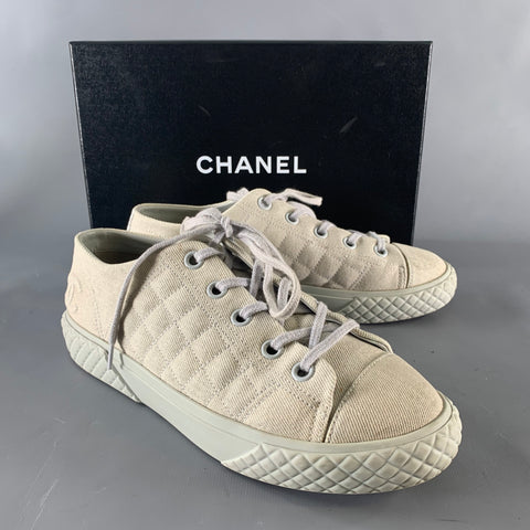 CHANEL Size 8.5 Grey Canvas Quilted Leather Trim Lace Up Sneakers