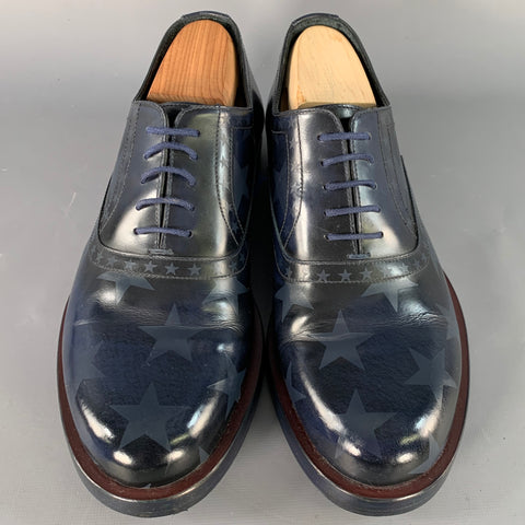 VALENTINO Size 7.5 Navy Embossed Stars Leather Oxford Lace-Up Shoes