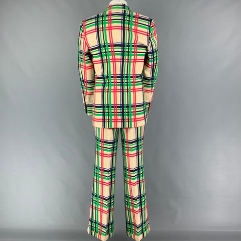 GUCCI FW 21 Size 36 Cream Multi Color Plaid Wool Cotton Notch Lapel Suit