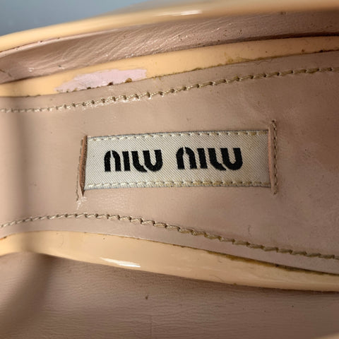 MIU MIU Size 8 Nude Patent Leather Mary Jane Pumps