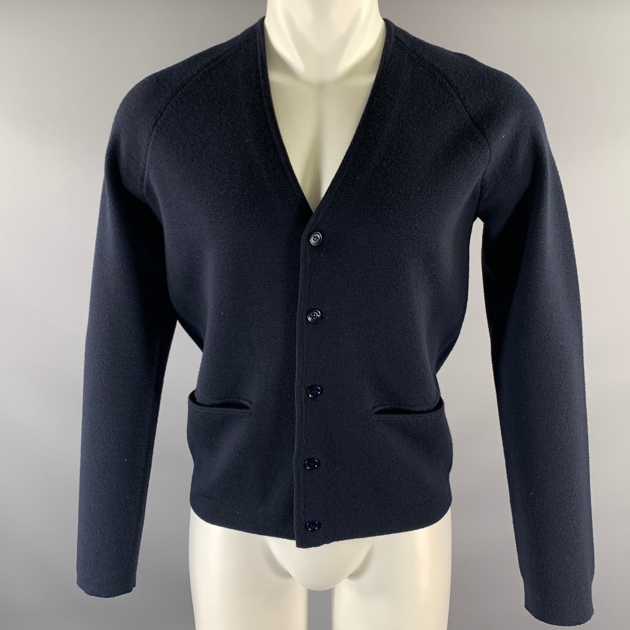 DRIES VAN NOTEN メリノウール カーディガン ネイビー DRIES VAN NOTEN Size S Navy Knit Merino Wool V-Neck Cardigan – Sui