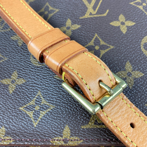 LOUIS VUITTON Brown Beige Monogram Coated Canvas Handbag