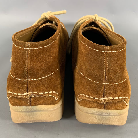 TOM FORD Size 11 Camel Khaki Contrast Stitch Suede Chukka Boots