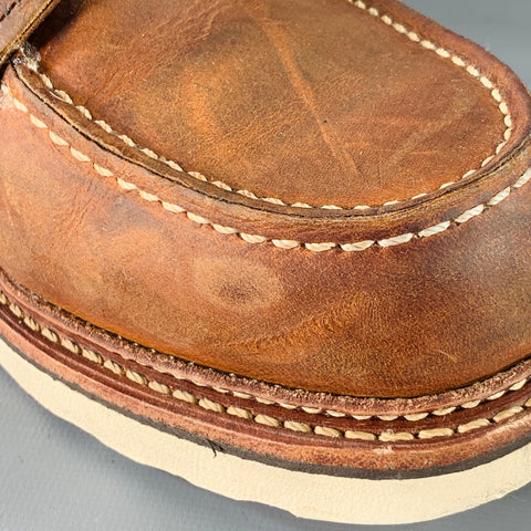 RED WING Size 9.5 Classic Moc Brown Contrast Stitch Leather Lace-Up Boots