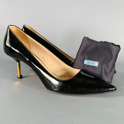PRADA Size 8 Black Patent Leather Pointed Toe Heels Pumps