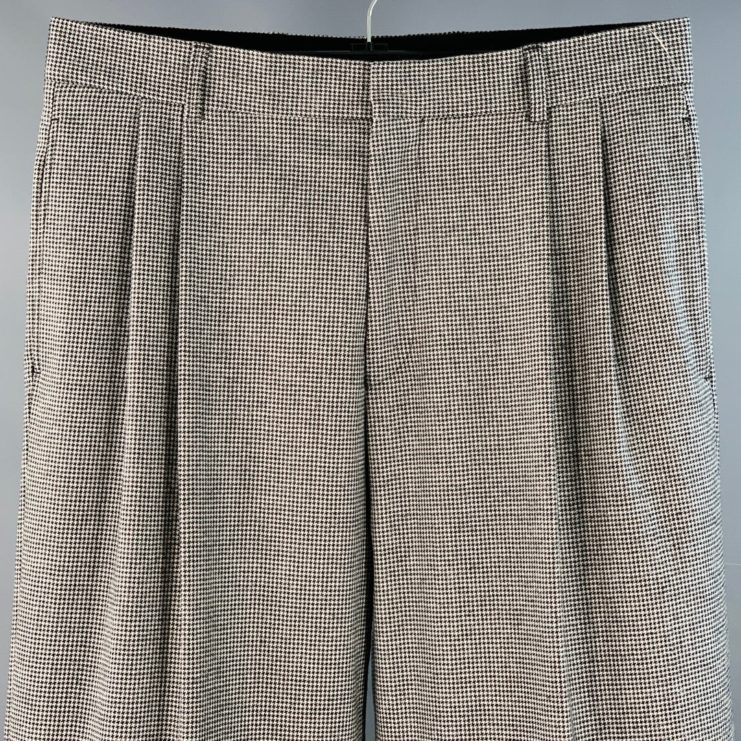 WALTER VAN BEIRENDONCK Size 32 Black White Houndstooth Pleated Cuffed Dress Pants