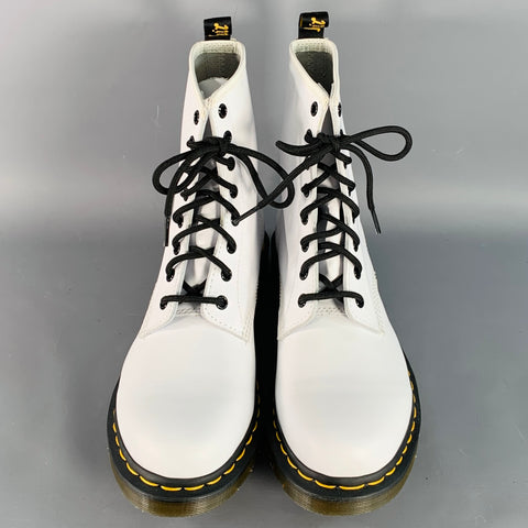 DR. MARTENS Size 10 White Leather Lace-Up Combat Boots