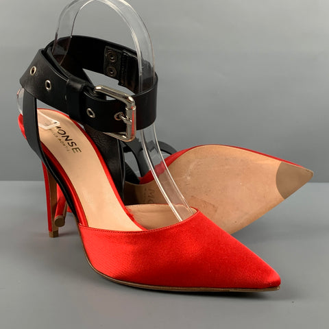 MONSE MARIELA MONTIEL Talla 8 Zapatos de tacón con cinturón y ribete de cuero liso de seda rojo y negro