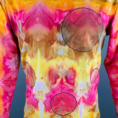 ADVISORY BOARD CRYSTALS Size S Orange Fuchsia Tie Dye Long Sleeve T-shirt