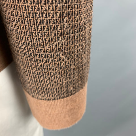 FENDI Taille L Pull à col rond en laine monogramme marron beige